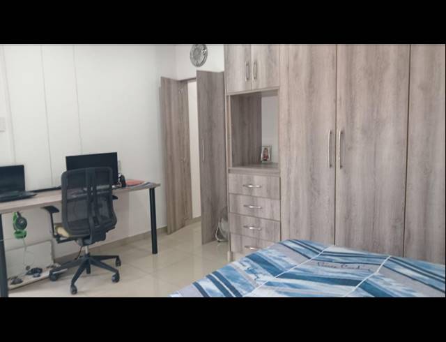 6 BEDROOM HOUSE FOR SALE IN MONDEOR